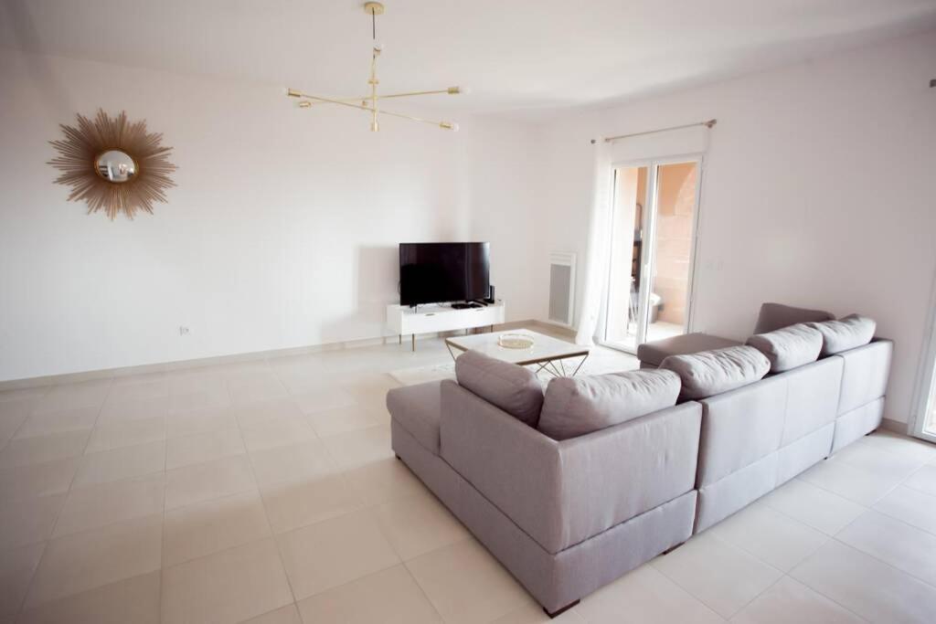 Magnifique Appartement Avec Vue Imprenable La Londe-les-Maures Exterior foto